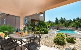 Apartment Matas - Srd318 By Interhome